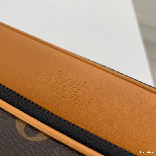 Cheap MESSENGER NANO LOUIS VUITTON AMAZONE 0710